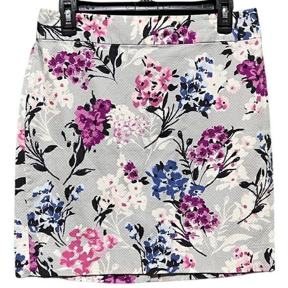 Ann Taylor Loft Floral Gray Pink Short Skirt Size‎ 4 - Picture 1 of 5